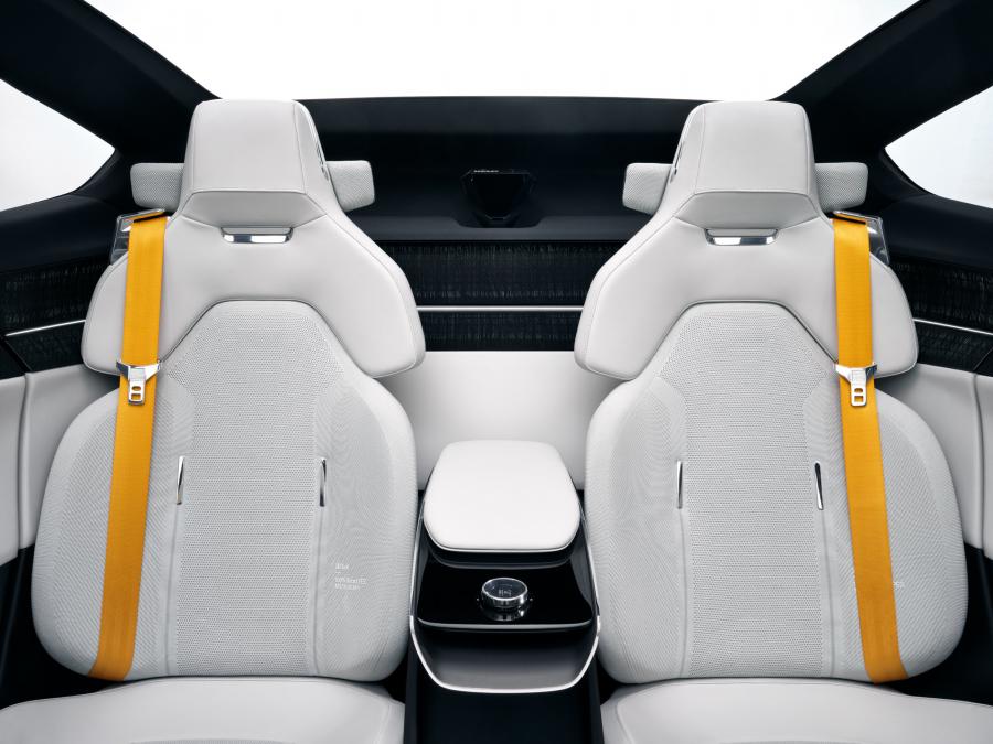 Интерьер Polestar Precept Concept 2020 года  (фото 23 из 30)